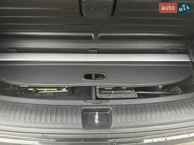 Черный Киа Соренто, объемом двигателя 2.2 л и пробегом 196 тыс. км за 22150 $, фото 45 на Automoto.ua