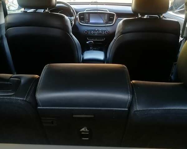 Черный Киа Соренто, объемом двигателя 2.2 л и пробегом 240 тыс. км за 21800 $, фото 7 на Automoto.ua