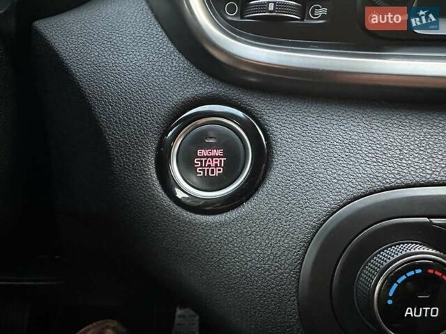 Черный Киа Соренто, объемом двигателя 2.2 л и пробегом 120 тыс. км за 20444 $, фото 111 на Automoto.ua