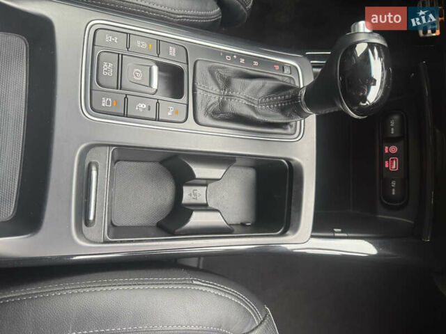 Черный Киа Соренто, объемом двигателя 2.2 л и пробегом 196 тыс. км за 22150 $, фото 58 на Automoto.ua