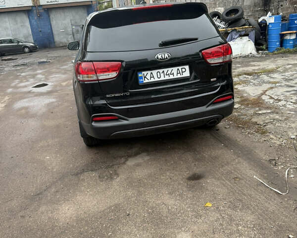 Черный Киа Соренто, объемом двигателя 2.36 л и пробегом 162 тыс. км за 13500 $, фото 2 на Automoto.ua