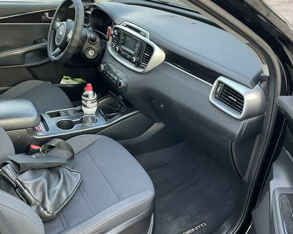 Киа Соренто 2015 в Виннице на Automoto.ua Черный Киа Соренто, объемом двигателя 2.36 л и пробегом 145 тыс. км за 15000 $, фото 20 на Automoto.ua