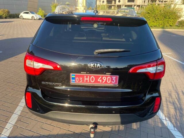 Черный Киа Соренто, объемом двигателя 2.2 л и пробегом 176 тыс. км за 18900 $, фото 3 на Automoto.ua