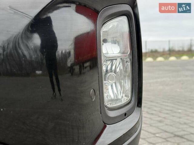 Черный Киа Соренто, объемом двигателя 2.2 л и пробегом 190 тыс. км за 17000 $, фото 20 на Automoto.ua