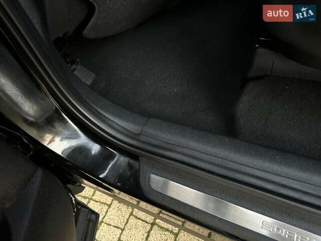 Черный Киа Соренто, объемом двигателя 2.2 л и пробегом 120 тыс. км за 20444 $, фото 151 на Automoto.ua