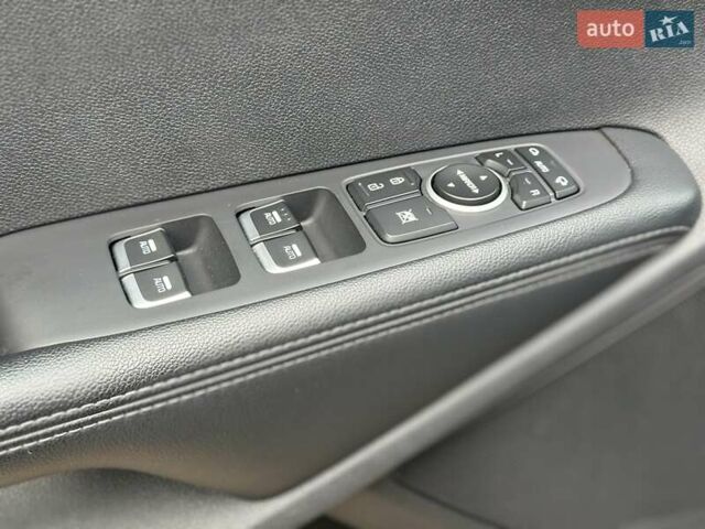 Черный Киа Соренто, объемом двигателя 2.2 л и пробегом 210 тыс. км за 22500 $, фото 48 на Automoto.ua