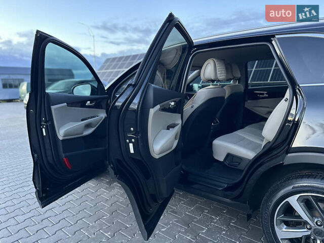 Черный Киа Соренто, объемом двигателя 2.36 л и пробегом 187 тыс. км за 12250 $, фото 72 на Automoto.ua
