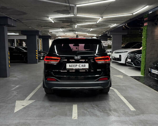 Черный Киа Соренто, объемом двигателя 2 л и пробегом 130 тыс. км за 19500 $, фото 8 на Automoto.ua