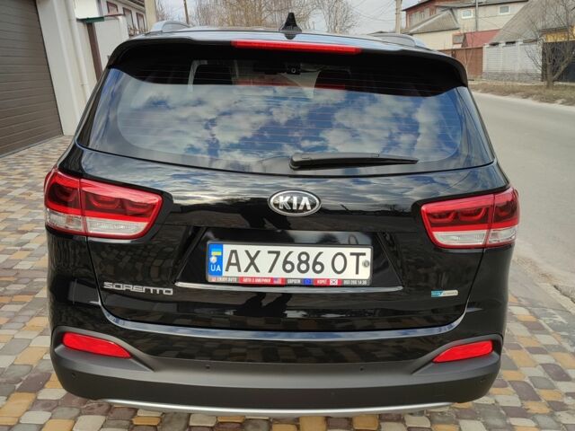 Черный Киа Соренто, объемом двигателя 2.2 л и пробегом 257 тыс. км за 20500 $, фото 4 на Automoto.ua
