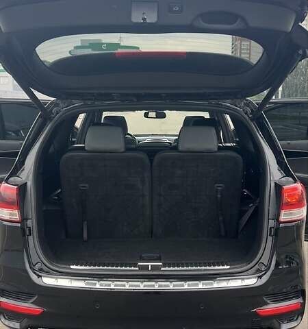 Черный Киа Соренто, объемом двигателя 3.3 л и пробегом 105 тыс. км за 16500 $, фото 11 на Automoto.ua