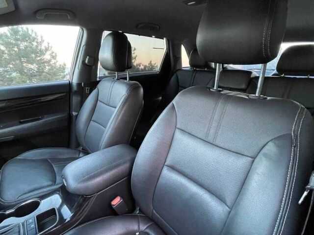 Чорний Кіа Соренто, об'ємом двигуна 2.4 л та пробігом 130 тис. км за 12500 $, фото 13 на Automoto.ua