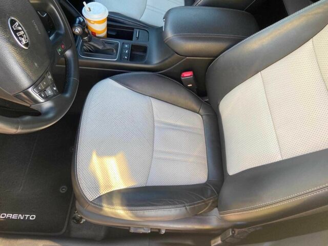 Черный Киа Соренто, объемом двигателя 2.2 л и пробегом 176 тыс. км за 18900 $, фото 15 на Automoto.ua