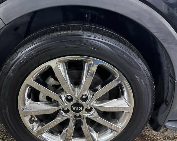 Черный Киа Соренто, объемом двигателя 2.2 л и пробегом 159 тыс. км за 21700 $, фото 14 на Automoto.ua