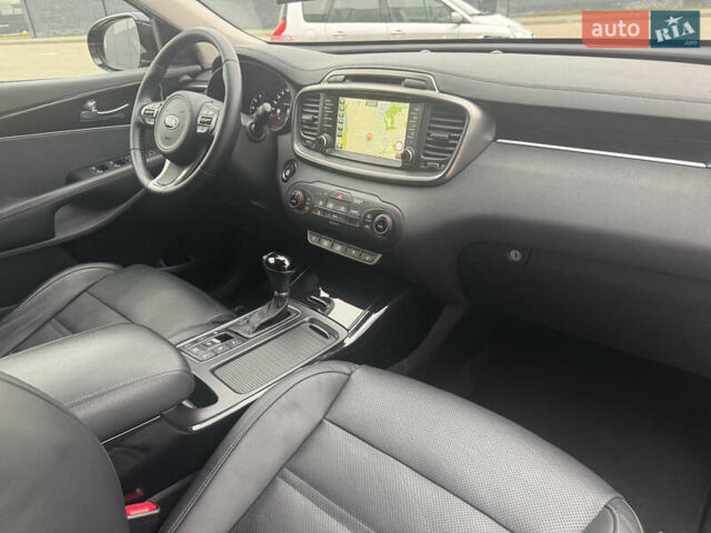 Черный Киа Соренто, объемом двигателя 2.2 л и пробегом 196 тыс. км за 22150 $, фото 54 на Automoto.ua