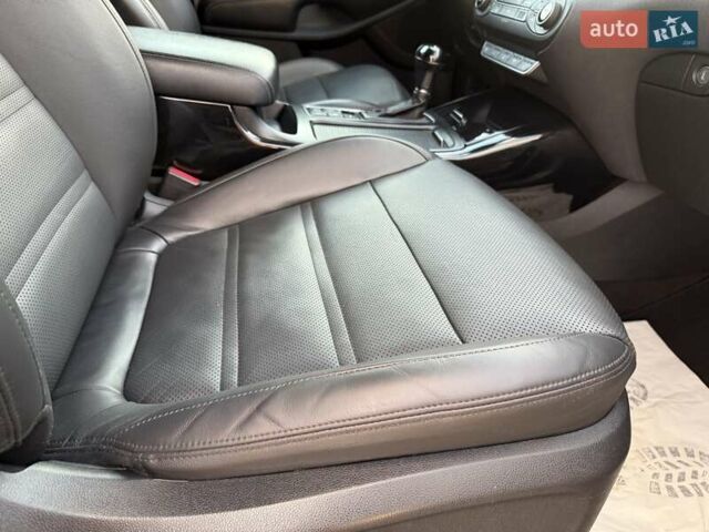 Чорний Кіа Соренто, об'ємом двигуна 2.2 л та пробігом 248 тис. км за 21500 $, фото 22 на Automoto.ua