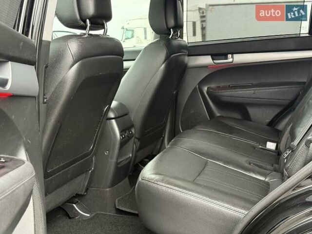 Черный Киа Соренто, объемом двигателя 2.2 л и пробегом 190 тыс. км за 17000 $, фото 45 на Automoto.ua