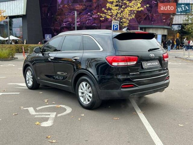 Киа Соренто 2015 в Киеве на Automoto.ua Черный Киа Соренто, объемом двигателя 2.36 л и пробегом 188 тыс. км за 18490 $, фото 4 на Automoto.ua