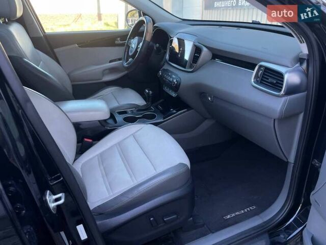 Чорний Кіа Соренто, об'ємом двигуна 3.34 л та пробігом 217 тис. км за 13199 $, фото 24 на Automoto.ua