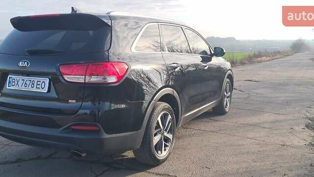 Чорний Кіа Соренто, об'ємом двигуна 2.36 л та пробігом 178 тис. км за 11950 $, фото 16 на Automoto.ua