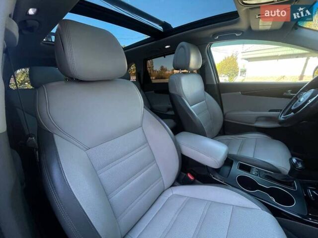 Чорний Кіа Соренто, об'ємом двигуна 3.34 л та пробігом 217 тис. км за 13199 $, фото 37 на Automoto.ua