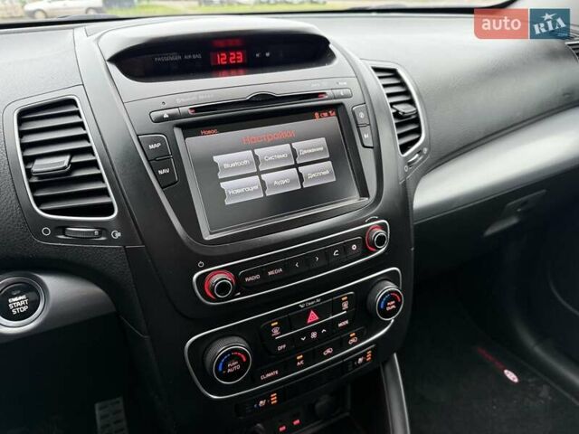 Черный Киа Соренто, объемом двигателя 2.2 л и пробегом 190 тыс. км за 17000 $, фото 36 на Automoto.ua