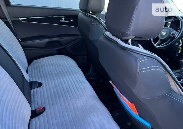 Киа Соренто 2015 в Ивано-Франковске на Automoto.ua Черный Киа Соренто, объемом двигателя 2.4 л и пробегом 80 тыс. км за 13800 $, фото 24 на Automoto.ua