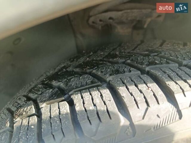 Киа Соренто 2015 в Борисполе на Automoto.ua Черный Киа Соренто, объемом двигателя 2.2 л и пробегом 206 тыс. км за 21000 $, фото 21 на Automoto.ua
