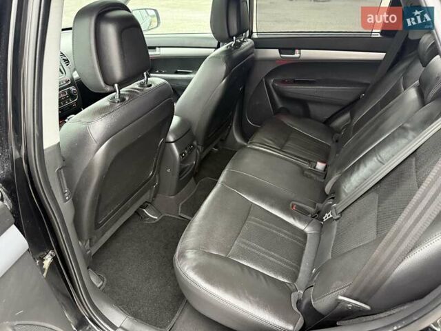 Черный Киа Соренто, объемом двигателя 2.2 л и пробегом 190 тыс. км за 17000 $, фото 46 на Automoto.ua
