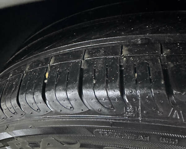 Черный Киа Соренто, объемом двигателя 2.2 л и пробегом 159 тыс. км за 21700 $, фото 43 на Automoto.ua