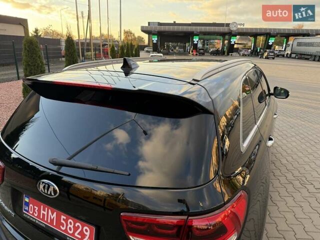 Чорний Кіа Соренто, об'ємом двигуна 2.2 л та пробігом 248 тис. км за 21500 $, фото 6 на Automoto.ua