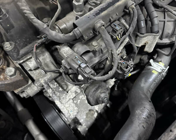 Черный Киа Соренто, объемом двигателя 2.2 л и пробегом 159 тыс. км за 21700 $, фото 46 на Automoto.ua