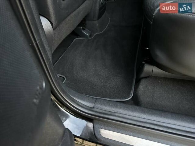 Черный Киа Соренто, объемом двигателя 2.2 л и пробегом 120 тыс. км за 20444 $, фото 150 на Automoto.ua