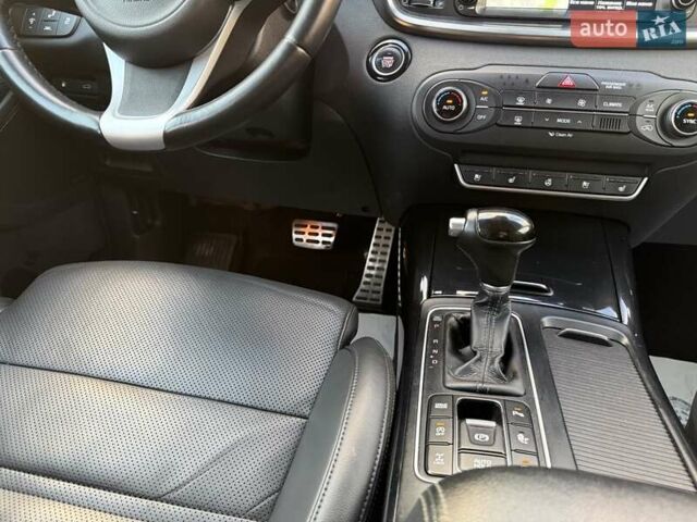 Чорний Кіа Соренто, об'ємом двигуна 2.2 л та пробігом 248 тис. км за 21500 $, фото 46 на Automoto.ua