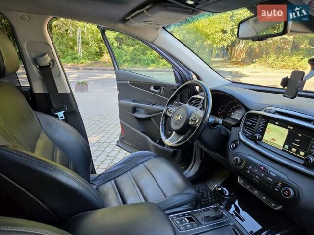 Черный Киа Соренто, объемом двигателя 2.2 л и пробегом 172 тыс. км за 22800 $, фото 14 на Automoto.ua
