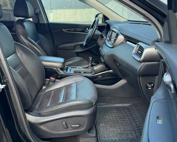 Черный Киа Соренто, объемом двигателя 2.2 л и пробегом 160 тыс. км за 21900 $, фото 35 на Automoto.ua