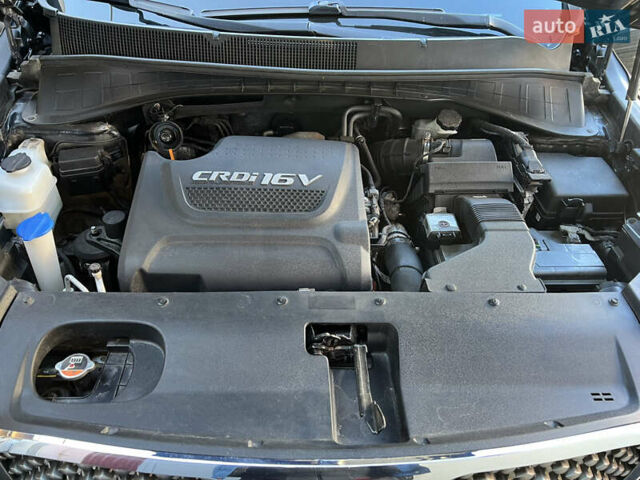 Чорний Кіа Соренто, об'ємом двигуна 2.2 л та пробігом 204 тис. км за 22199 $, фото 19 на Automoto.ua