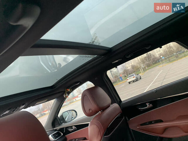 Чорний Кіа Соренто, об'ємом двигуна 2 л та пробігом 170 тис. км за 15500 $, фото 37 на Automoto.ua