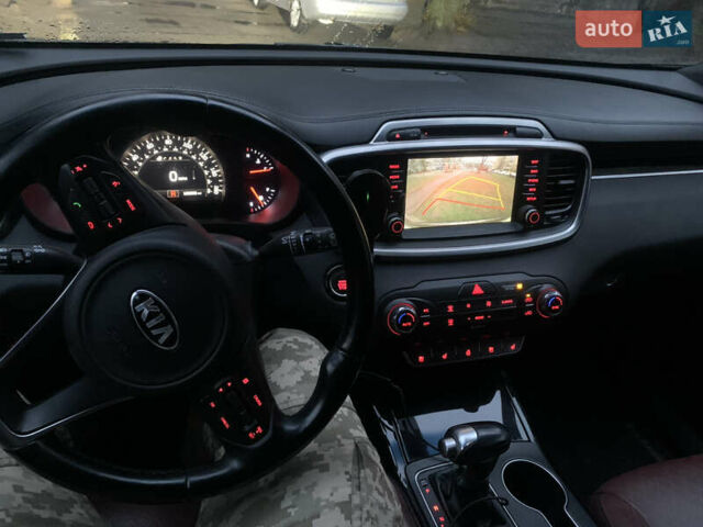 Чорний Кіа Соренто, об'ємом двигуна 2 л та пробігом 170 тис. км за 15500 $, фото 17 на Automoto.ua