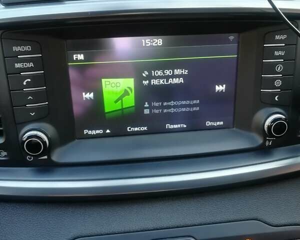 Черный Киа Соренто, объемом двигателя 2.2 л и пробегом 240 тыс. км за 21800 $, фото 6 на Automoto.ua