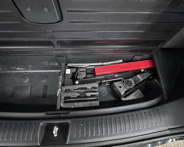 Черный Киа Соренто, объемом двигателя 2.2 л и пробегом 159 тыс. км за 21700 $, фото 41 на Automoto.ua