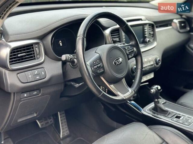 Черный Киа Соренто, объемом двигателя 2.2 л и пробегом 210 тыс. км за 22500 $, фото 40 на Automoto.ua
