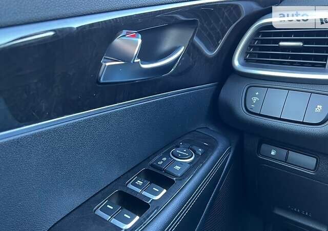 Киа Соренто 2015 в Ивано-Франковске на Automoto.ua Черный Киа Соренто, объемом двигателя 2.4 л и пробегом 80 тыс. км за 13800 $, фото 8 на Automoto.ua