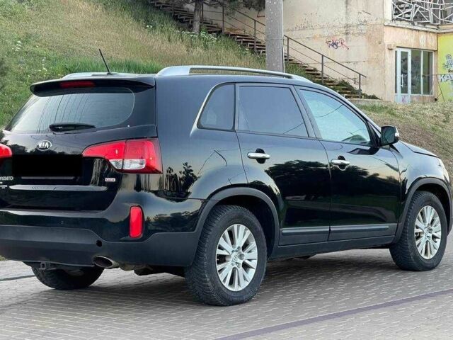 Чорний Кіа Соренто, об'ємом двигуна 2.4 л та пробігом 130 тис. км за 12500 $, фото 6 на Automoto.ua