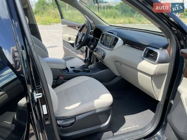 Черный Киа Соренто, объемом двигателя 2.4 л и пробегом 164 тыс. км за 13850 $, фото 20 на Automoto.ua