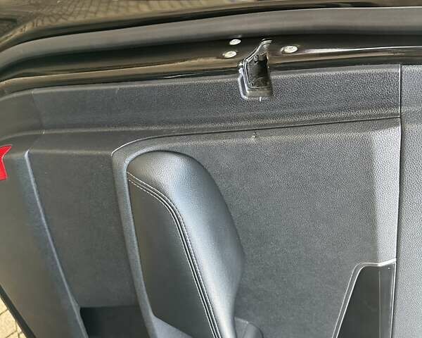 Черный Киа Соренто, объемом двигателя 2.2 л и пробегом 120 тыс. км за 20444 $, фото 94 на Automoto.ua