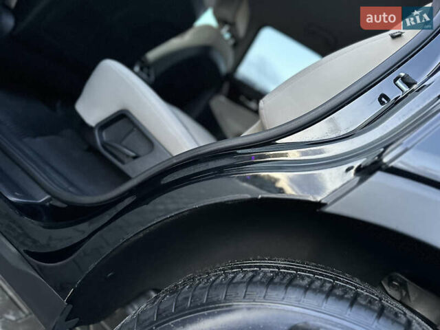 Черный Киа Соренто, объемом двигателя 2.36 л и пробегом 187 тыс. км за 12250 $, фото 78 на Automoto.ua