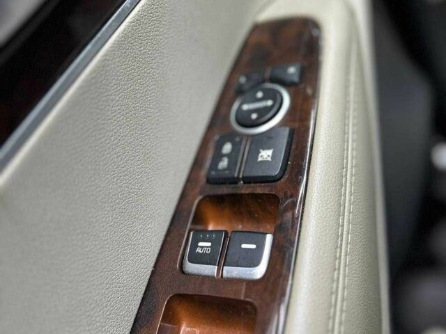 Черный Киа Соренто, объемом двигателя 2.4 л и пробегом 170 тыс. км за 15000 $, фото 12 на Automoto.ua