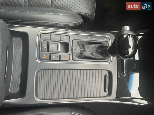 Черный Киа Соренто, объемом двигателя 2.2 л и пробегом 196 тыс. км за 22150 $, фото 57 на Automoto.ua