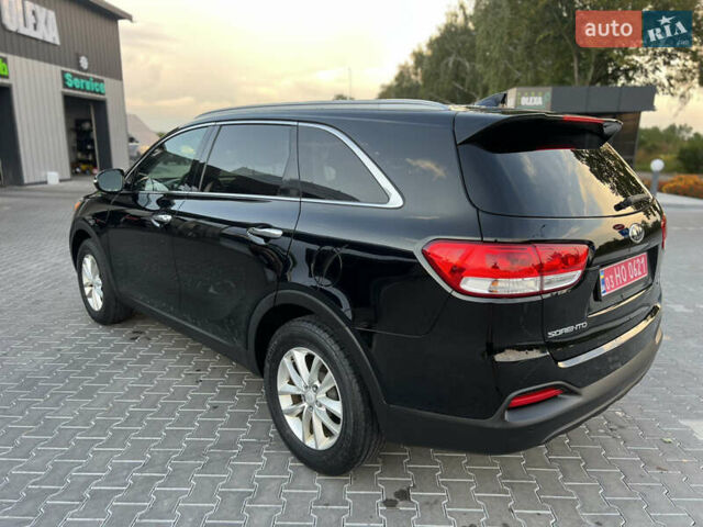 Чорний Кіа Соренто, об'ємом двигуна 2.4 л та пробігом 175 тис. км за 13500 $, фото 4 на Automoto.ua