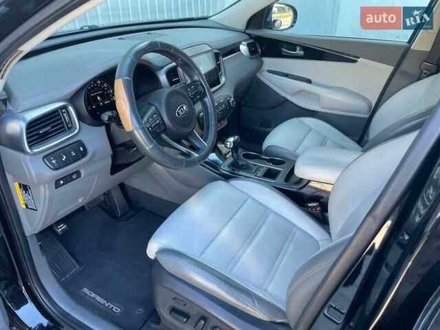 Чорний Кіа Соренто, об'ємом двигуна 3.34 л та пробігом 217 тис. км за 13199 $, фото 23 на Automoto.ua